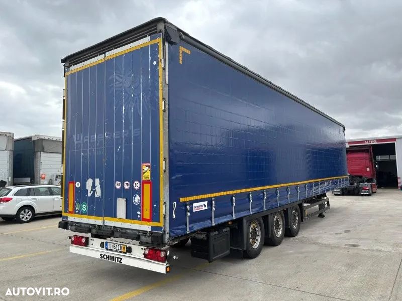 Schmitz Cargobull Mega Varios - 11