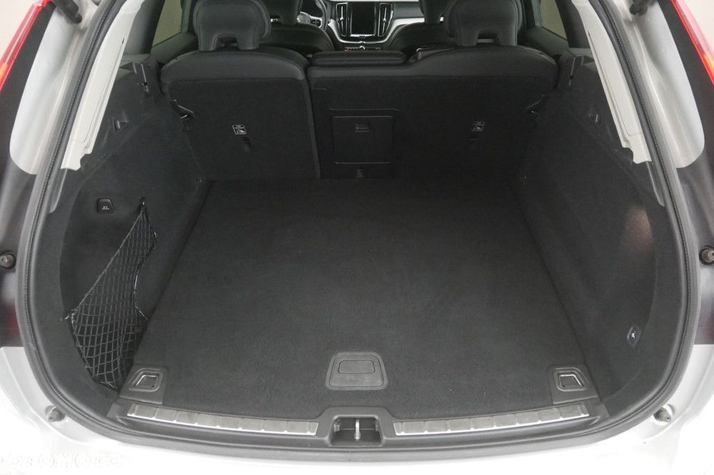 Volvo XC 60 - 16