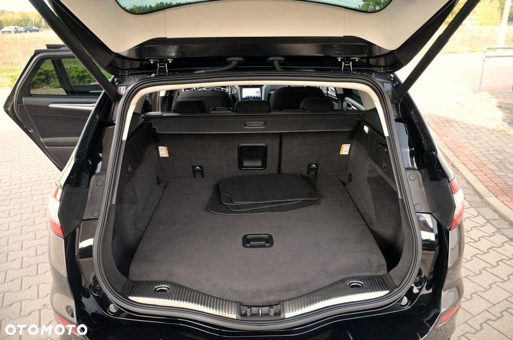 Ford Mondeo - 17