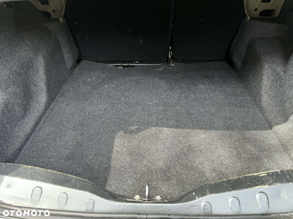 Peugeot 301 1.6 VTi Active - 15