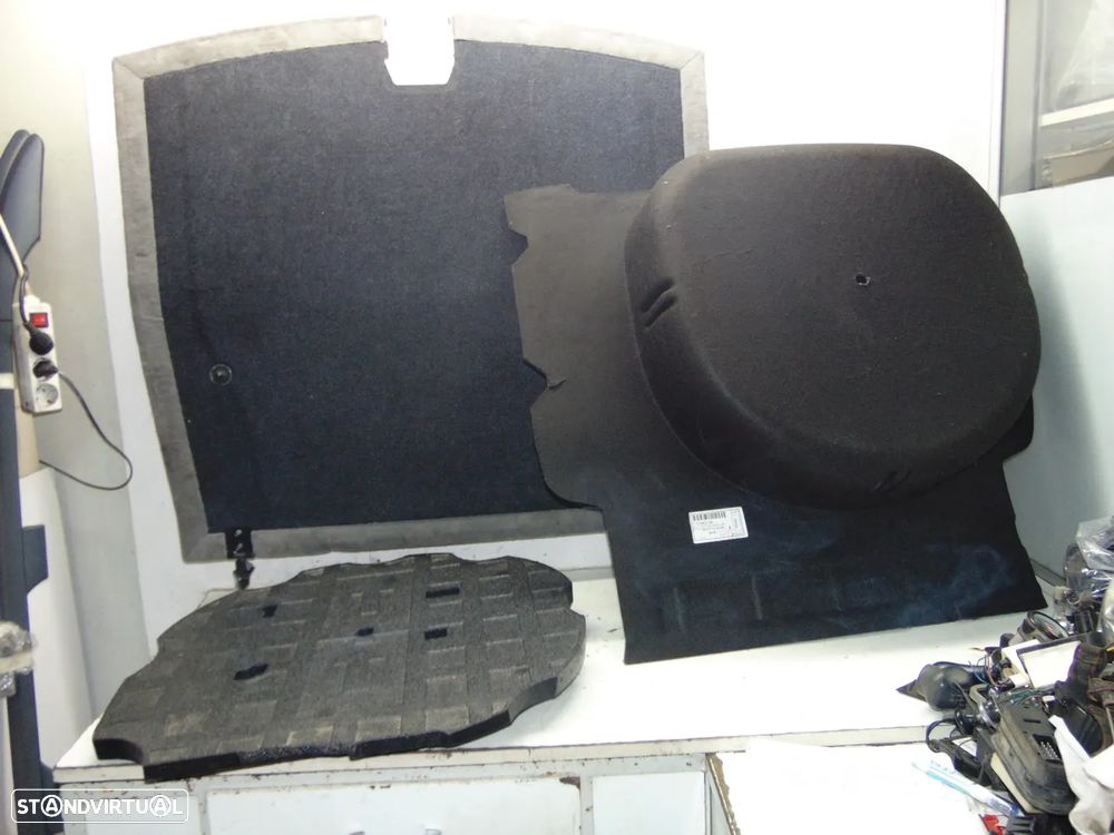 BMW Serie 5 E61 guarnições mala - 9