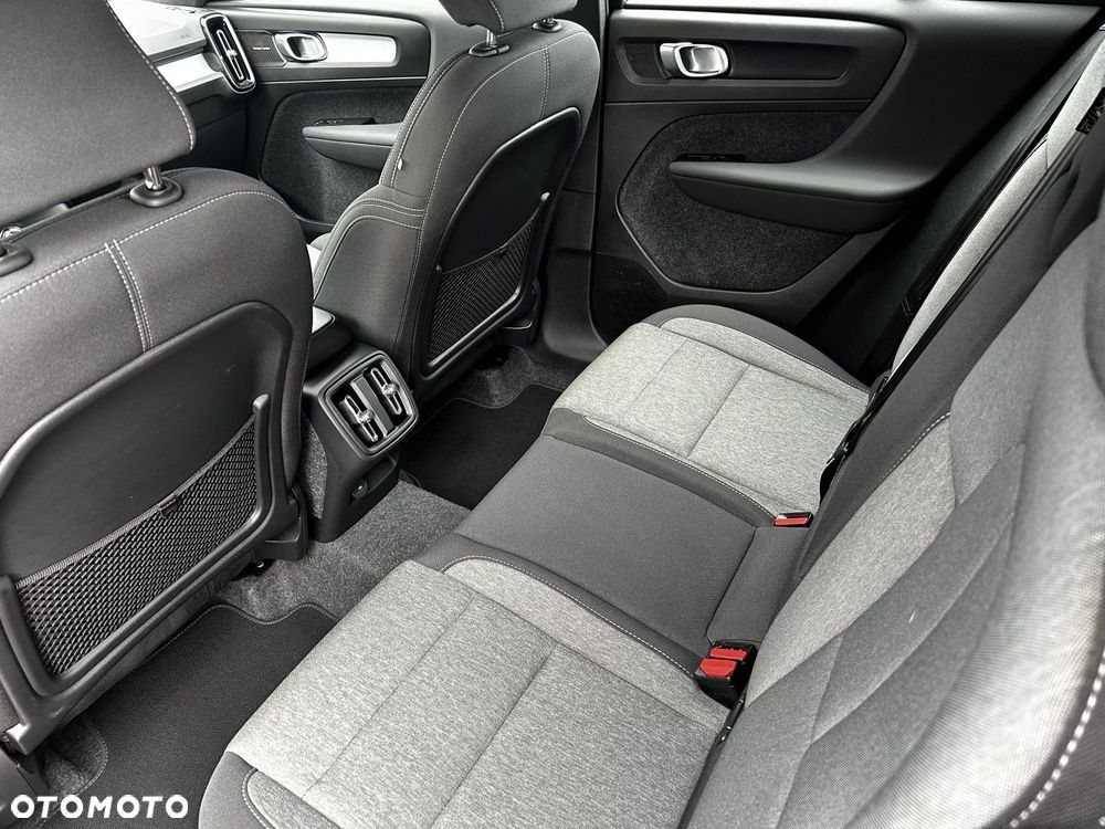 Volvo XC 40 - 13