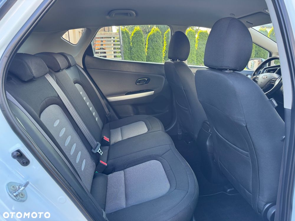 Kia Ceed 1.6 CRDi 128 Vision - 16