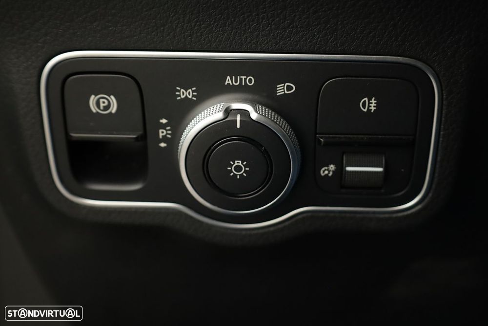 Mercedes-Benz EQA 250+ AMG Line - 17