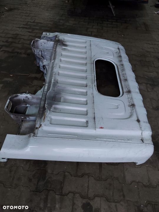 Tylna ściana Maxity Cabstar 2006-2021r - 2