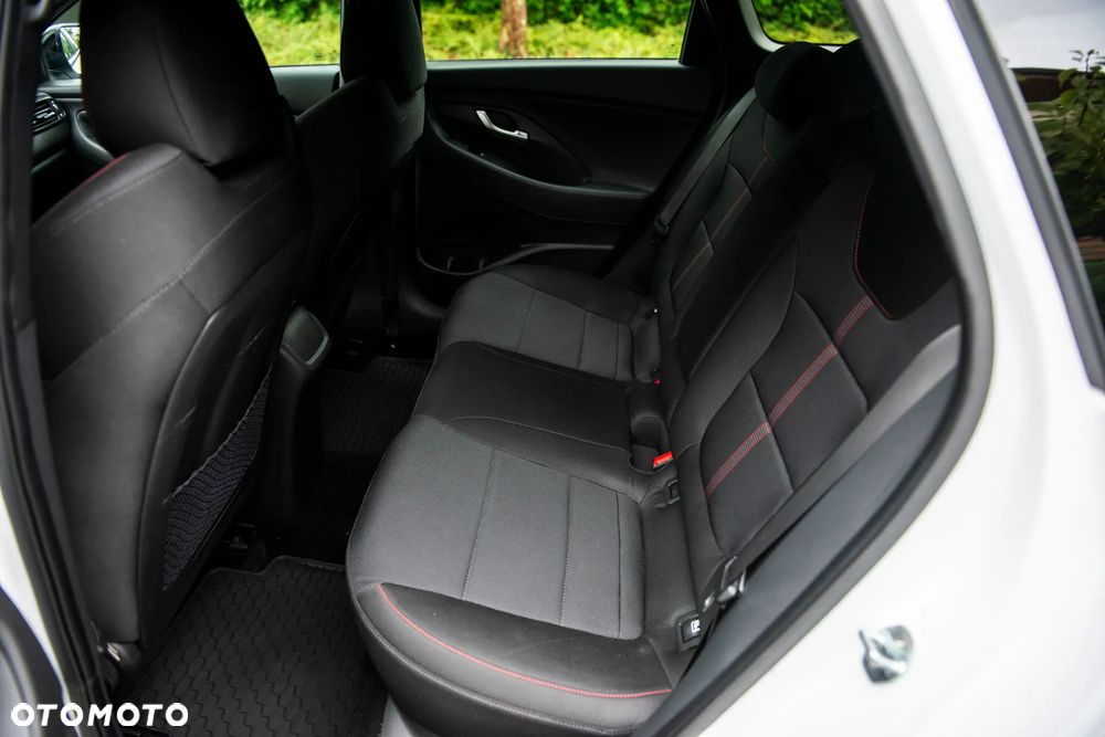 Hyundai i30 1.5 T-GDI 48V Premium - 19