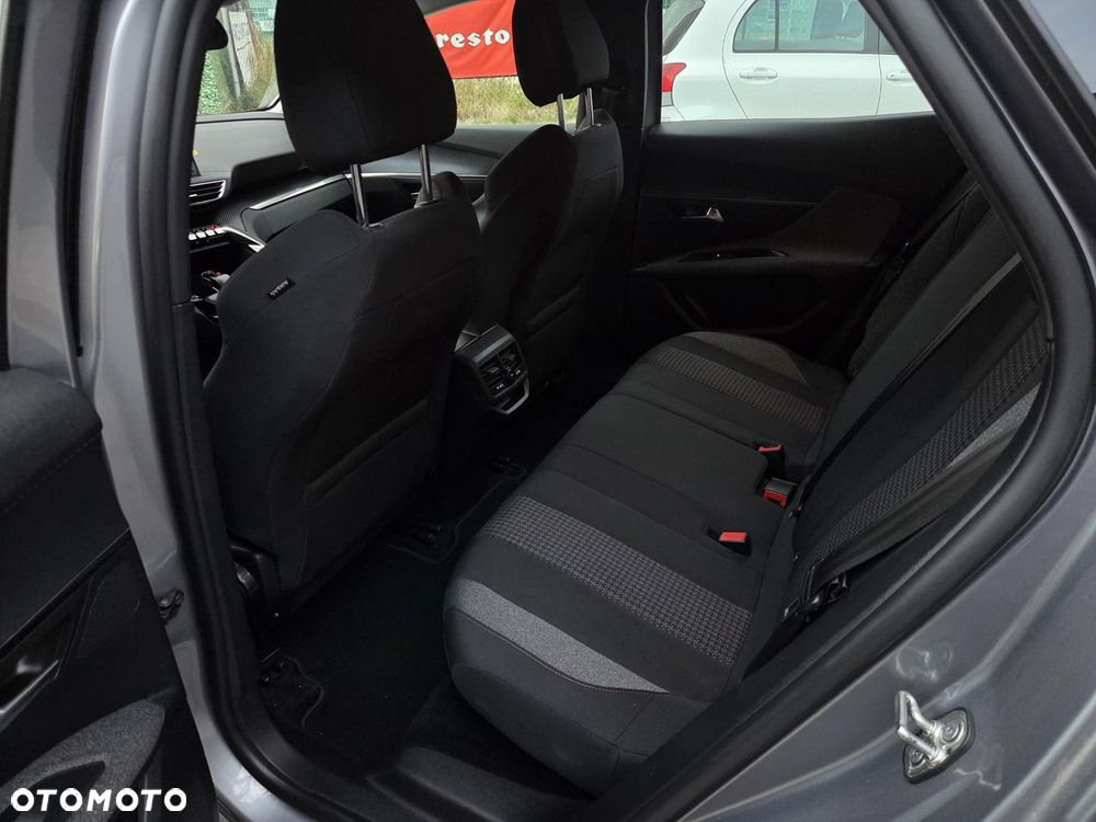 Peugeot 3008 1.2 PureTech GPF Allure S&S EAT8 - 7