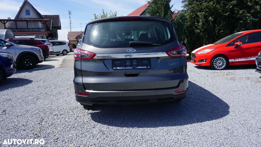 Ford S-Max 2.0 TDCi Titanium - 5