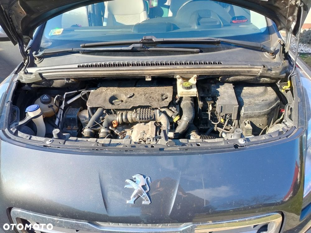 Peugeot 3008 1.6 HDi Style - 14