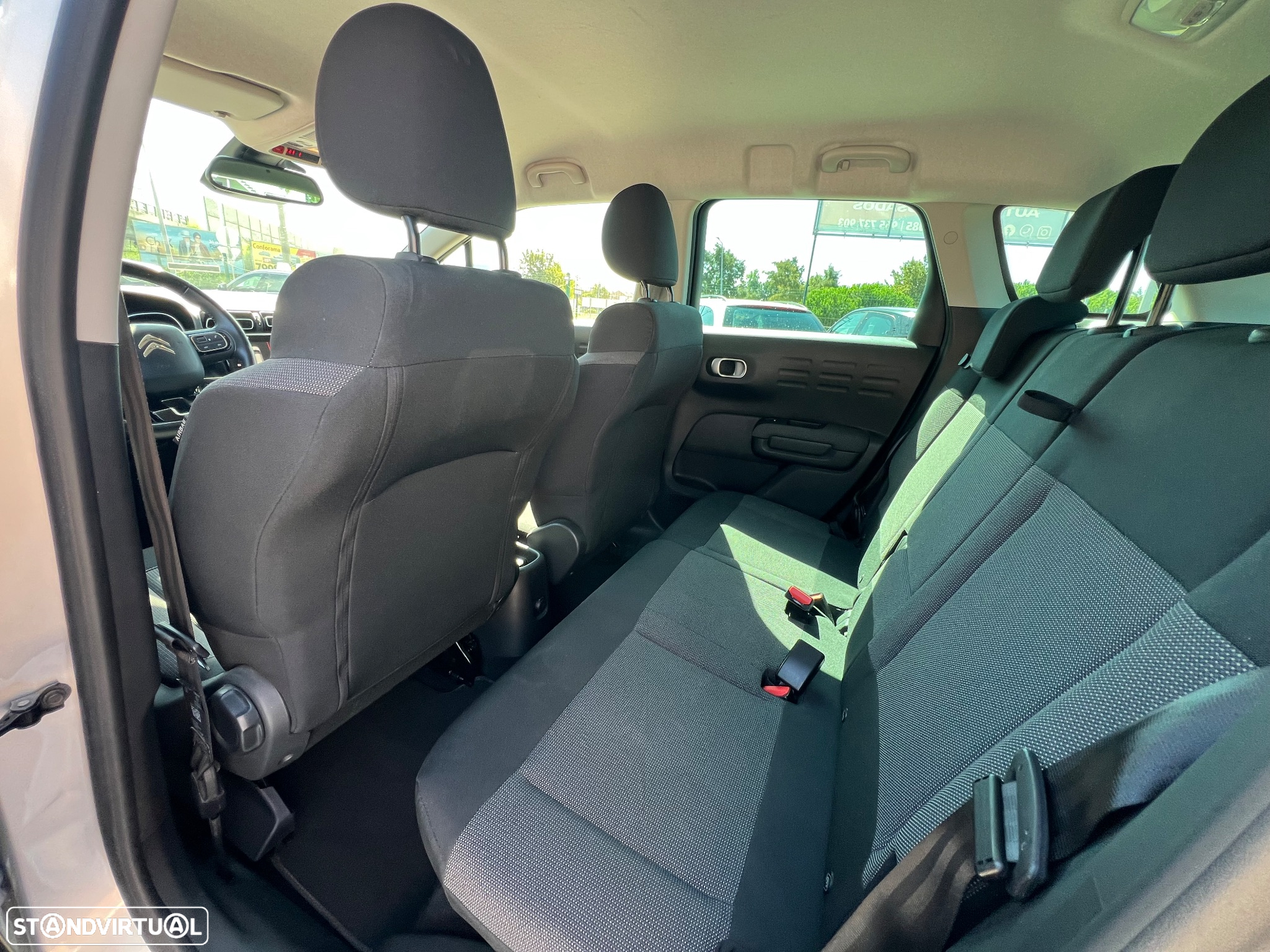 Citroën C3 Aircross 1.5 BlueHDi Feel S&S - 12
