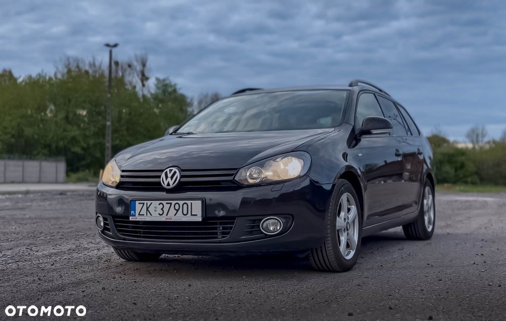 Volkswagen Golf 2.0 TDI Highline - 1