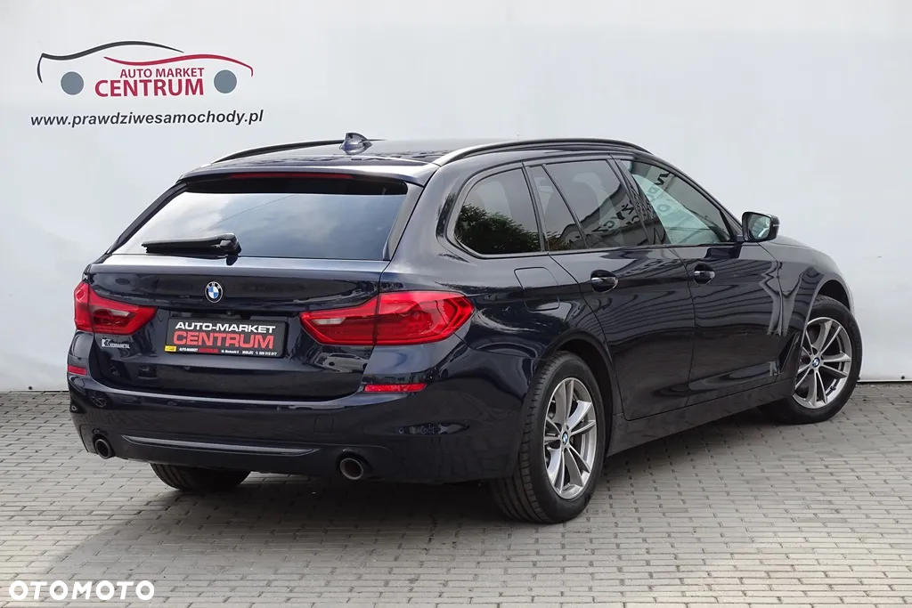 BMW Seria 5 520d xDrive Sport Line sport - 40