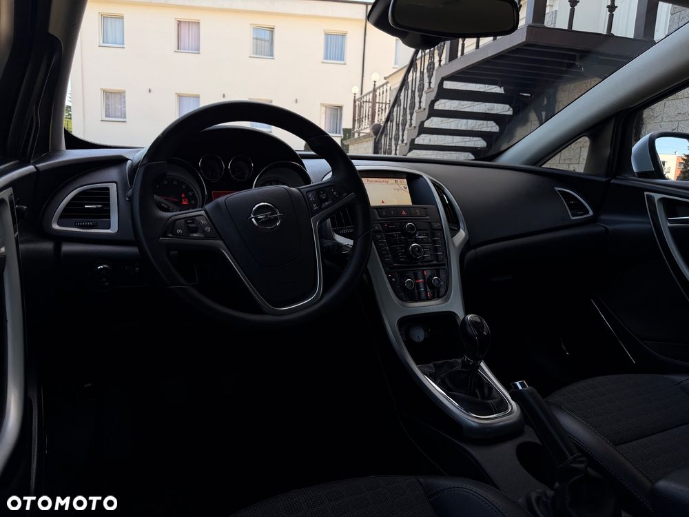 Opel Astra 1.4 Turbo - 24