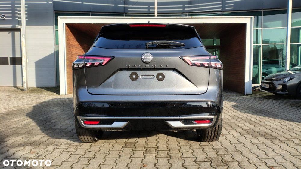Nissan Qashqai - 4