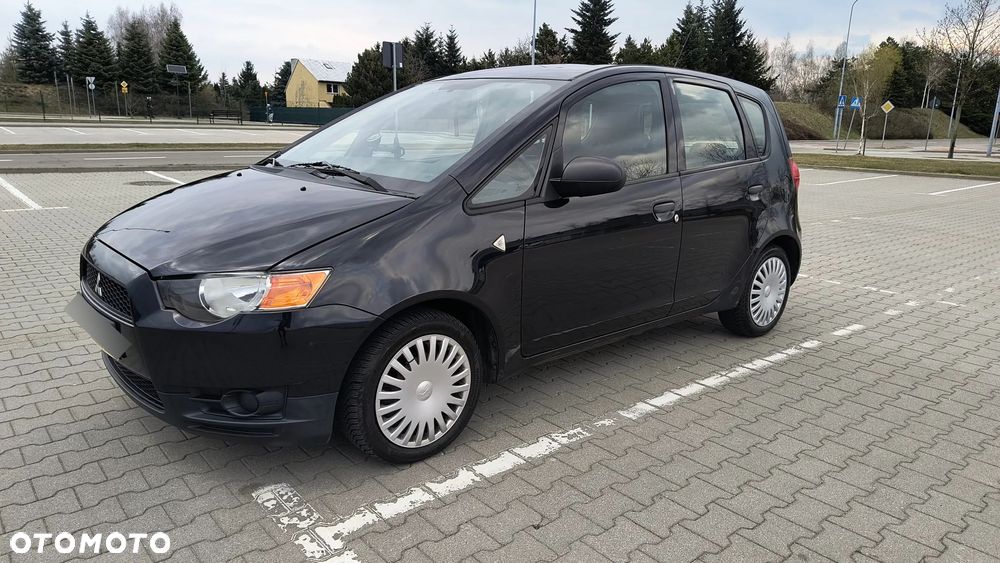 Mitsubishi Colt 1.1 Inform - 9