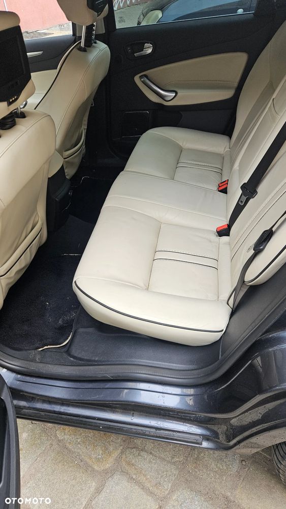 Ford Mondeo 2.2 TDCi Titanium - 16