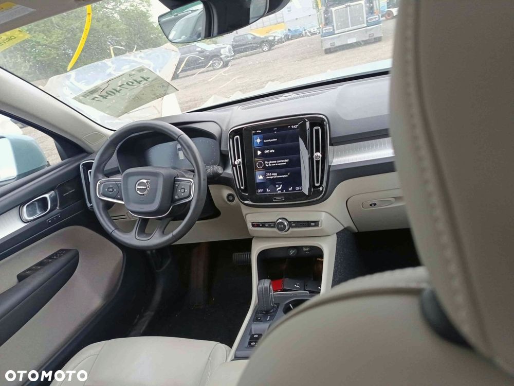 Volvo XC 40 T5 AWD Geartronic Momentum - 8