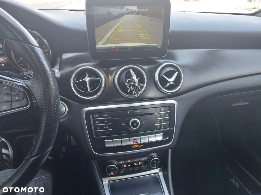 Mercedes-Benz CLA 250 7G-DCT Edition 1 - 8