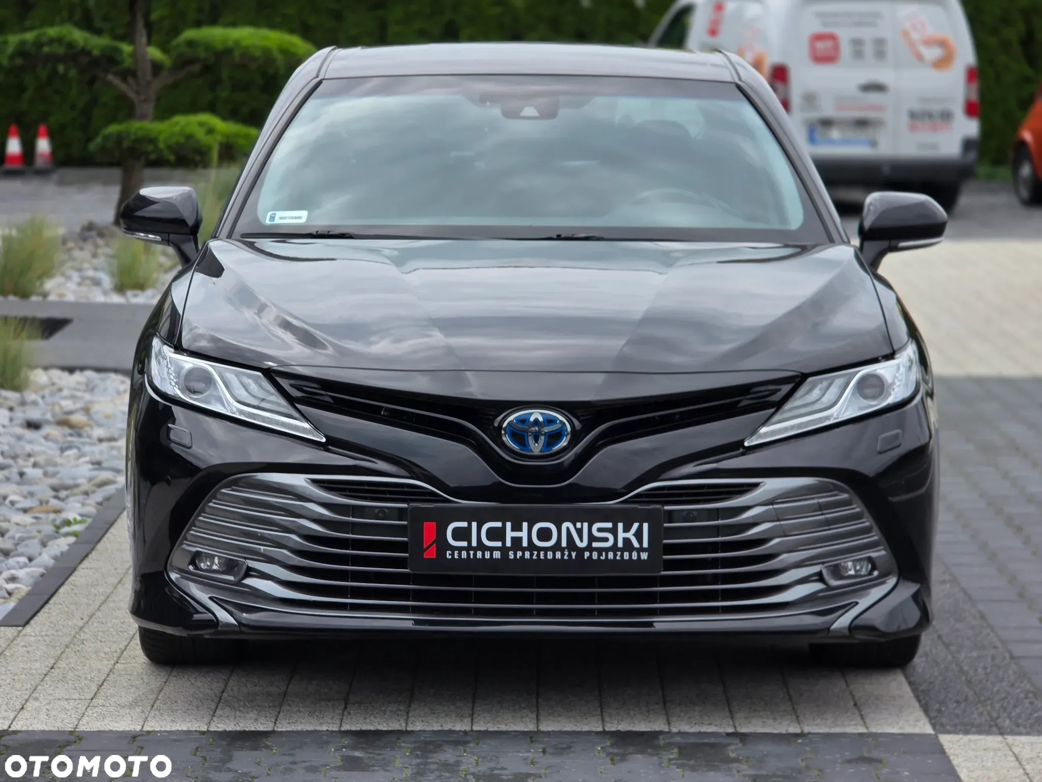 Toyota Camry 2.5 Hybrid Executive CVT - 36