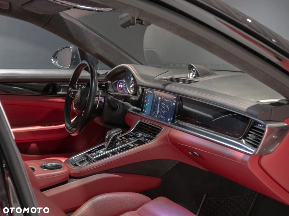 Porsche Panamera 4S E-Hybrid - 21
