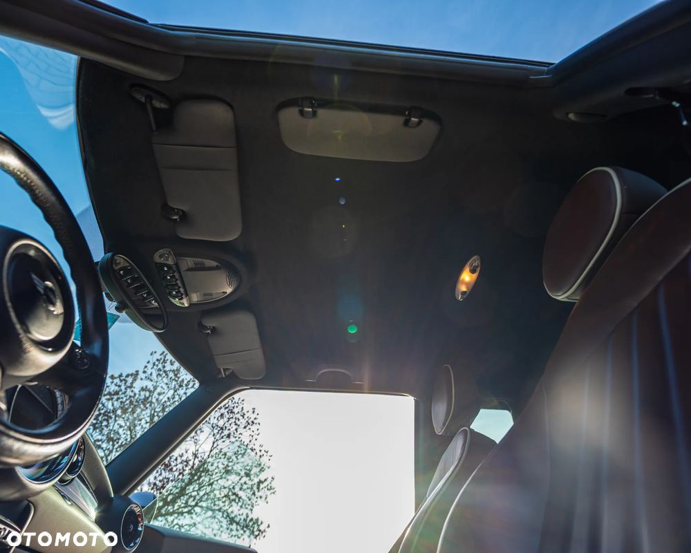 MINI Clubman Cooper D - 26