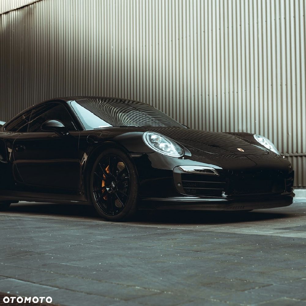 Porsche 911 - 4