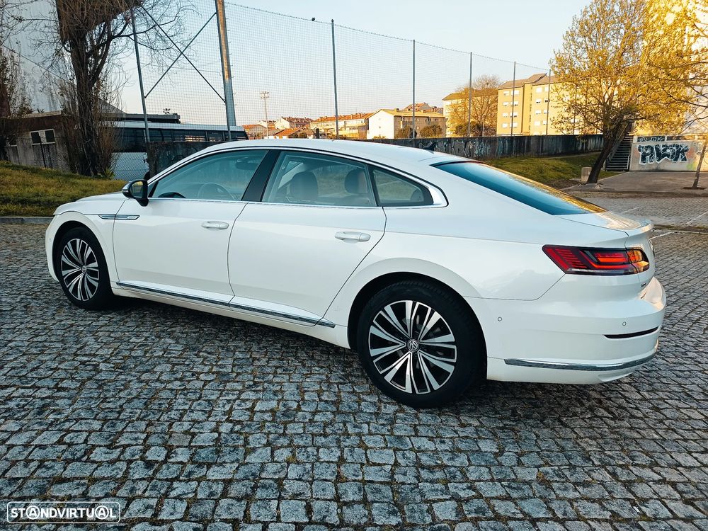 VW Arteon 2.0 TDI Elegance DSG - 24