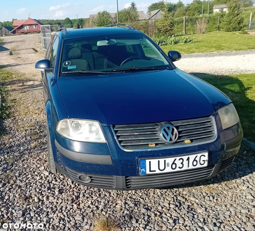 Volkswagen Passat 1.9 TDI Basis - 1