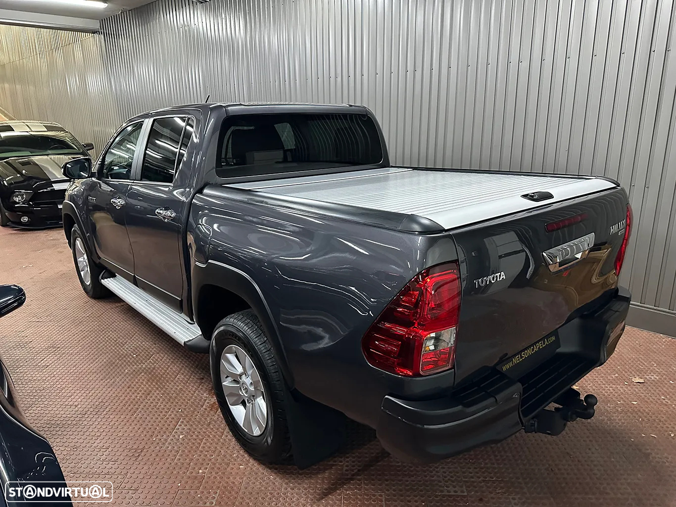 Toyota Hilux 2.4 D-4D 2WD CD Tracker - 5