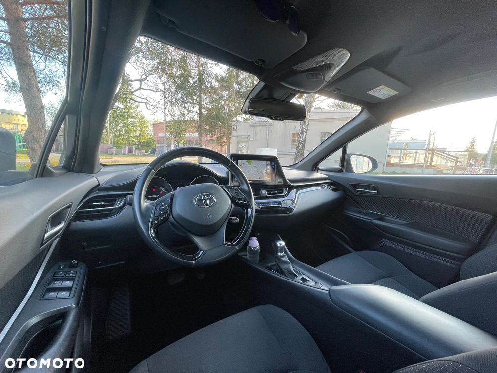 Toyota C-HR - 18