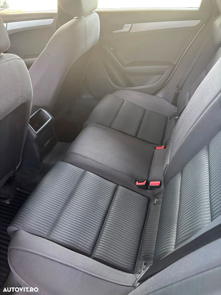 Audi A4 Limuzina 2.0 TDI B8 - 6