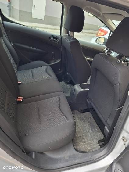 Peugeot 308 - 7