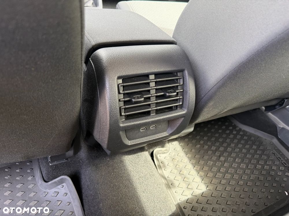 Volkswagen Caddy - 16