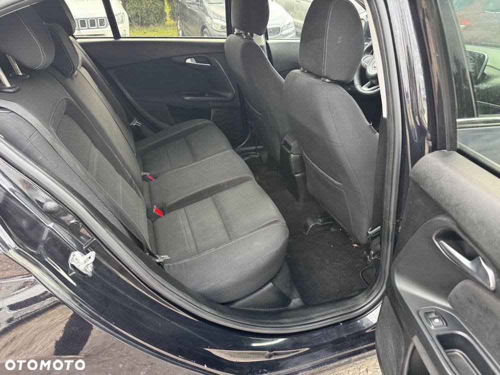 Fiat Tipo 1.4 T-Jet Lounge - 34