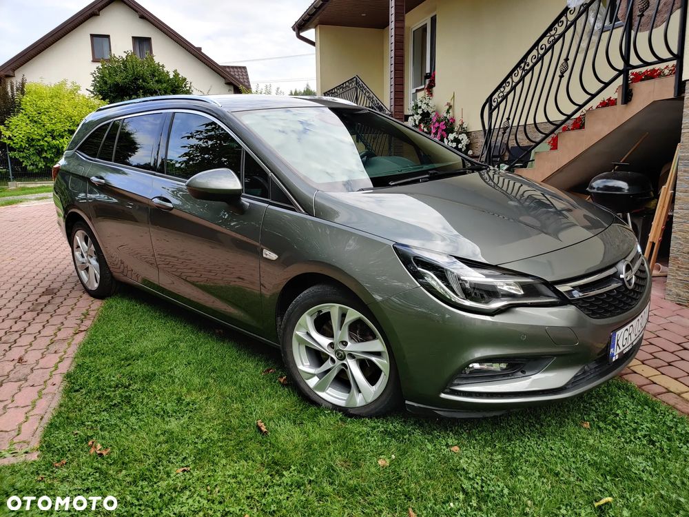 Opel Astra 1.6 CDTI Dynamic S&S - 1