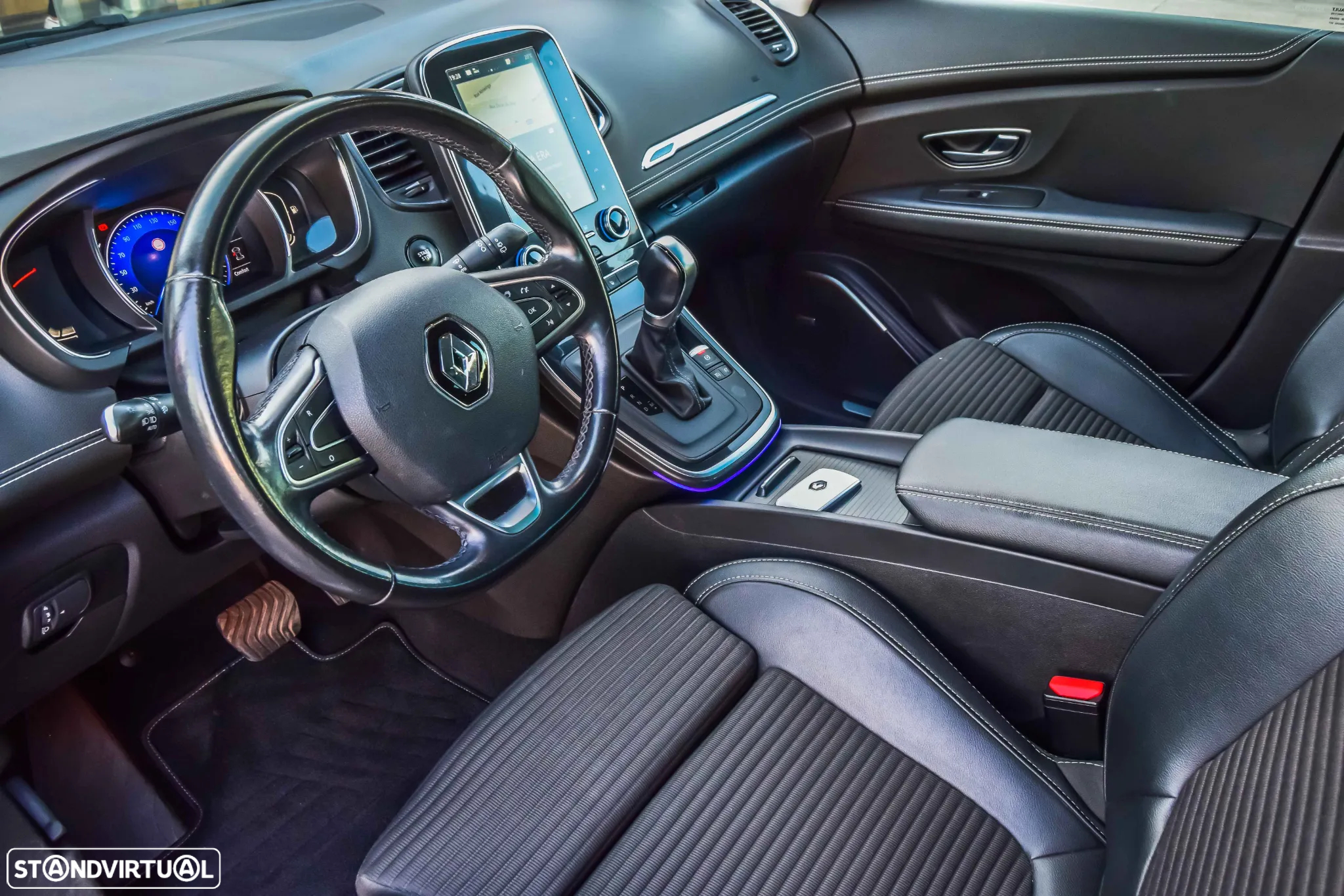 Renault Grand Scénic ENERGY dCi 160 EDC BOSE EDITION - 11