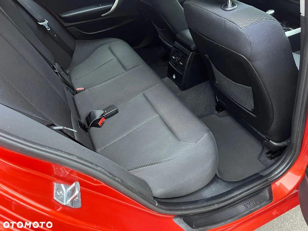 BMW Seria 1 116d - 7