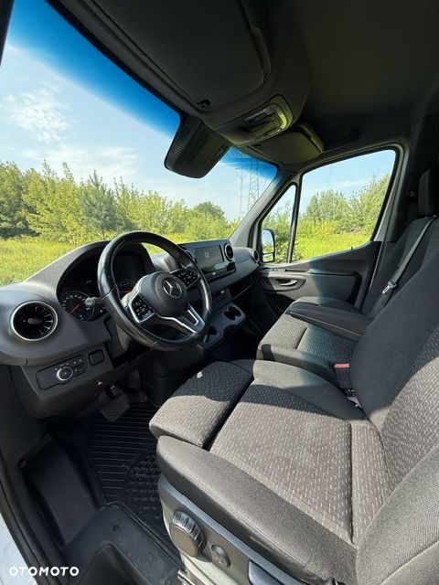 Mercedes-Benz Sprinter 319 CDI - 7