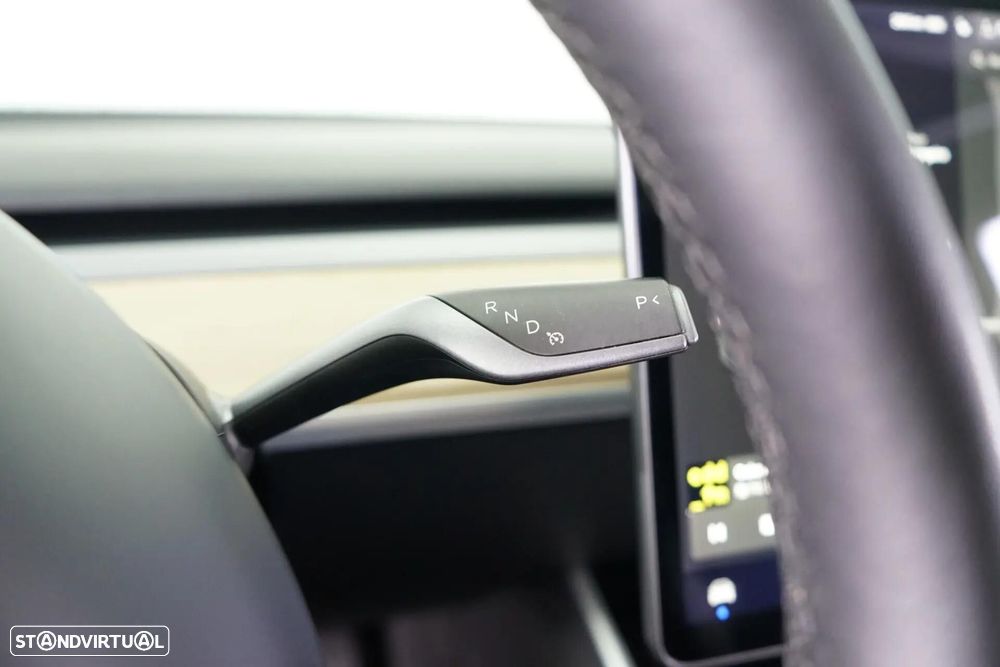 Tesla Model 3 Standard Range Plus RWD - 21