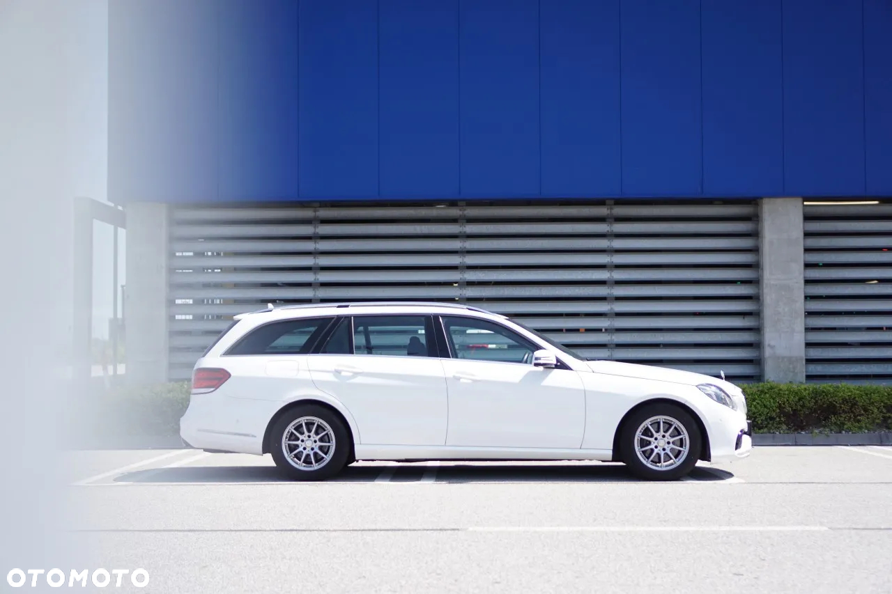 Mercedes-Benz Klasa E 200 T BlueTEC 7G-TRONIC - 2