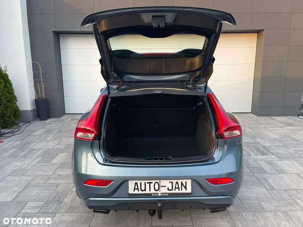 Volvo V40 D2 Summum - 18
