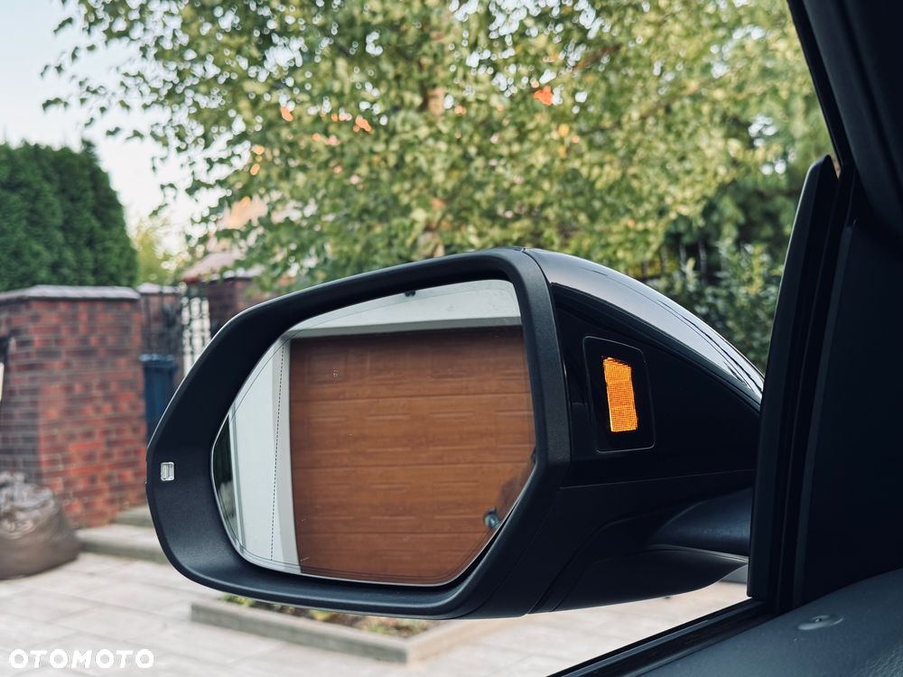 Audi Q8 55 TFSI mHEV Quattro Tiptronic - 29