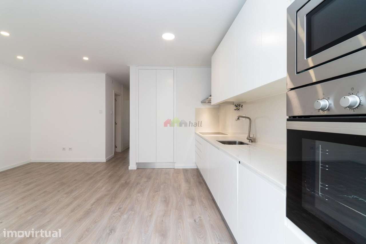 Apartamento T3 c/ terraço e churrasqueira, no Barreiro - Grande imagem: 3/17