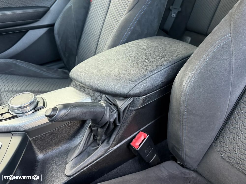 BMW 225 d Sport-Aut. M Sport - 14