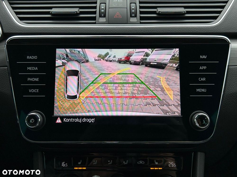 Skoda Superb 1.4 TSI Plug-In Hybrid Style DSG - 28