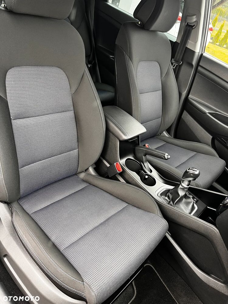 Hyundai Tucson 1.6 GDI BlueDrive Comfort 2WD - 9