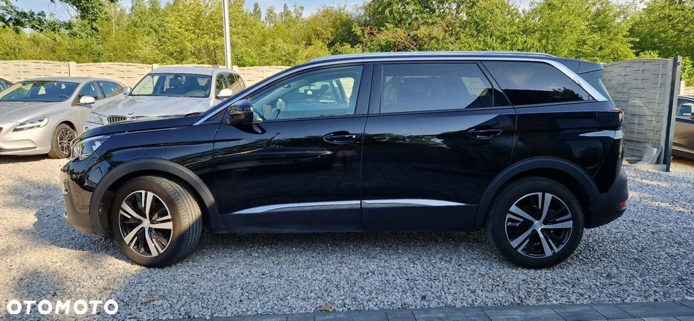 Peugeot 5008 - 3