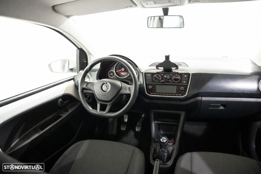 VW Up! 1.0 Move - 4