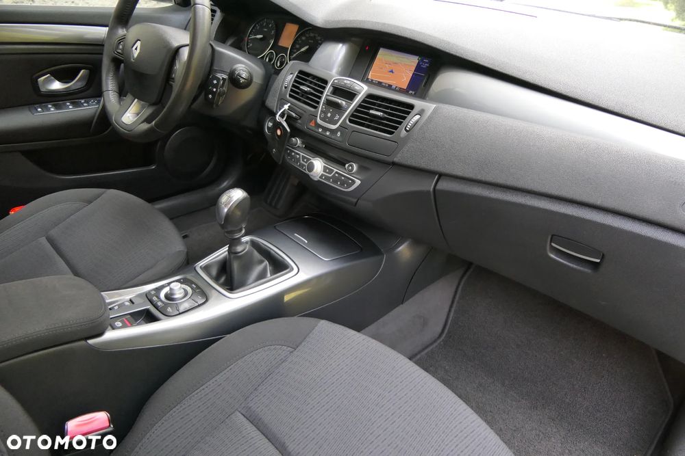 Renault Laguna 2.0 16V 140 Emotion - 21