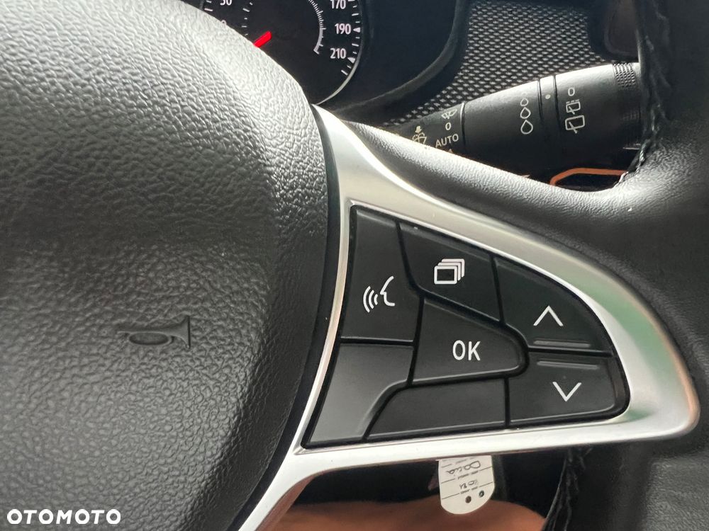 Dacia Sandero 1.0 TCe Laureate S&S - 35